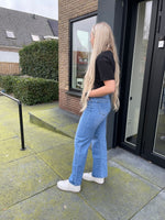 Load image into Gallery viewer, Classy Straight Jeans
