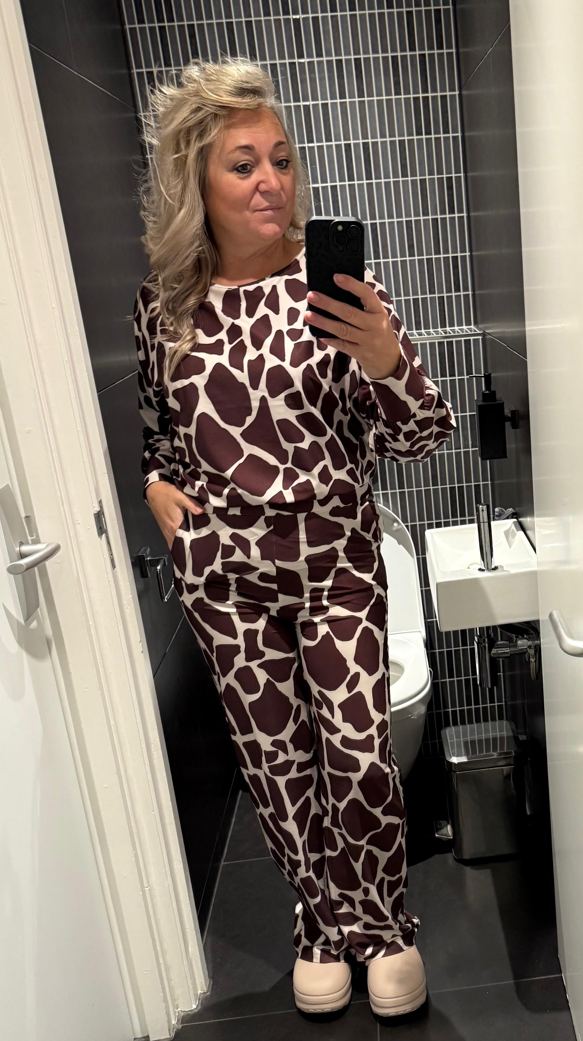 PRE ORDER - Giraffe glow set