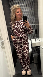 Load image into Gallery viewer, PRE ORDER - Giraffe glow set
