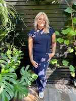 Load image into Gallery viewer, Ruffle Shirt navy
