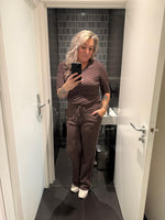 Afbeelding in Gallery-weergave laden, Choco v hals
