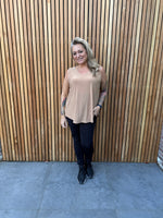 Load image into Gallery viewer, Flow Top Cappuccino
