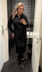 Load image into Gallery viewer, MAGIC Bodyfashion - Leather Look Leggings - Black
